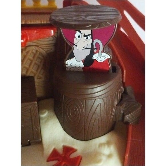 Fisher-Price Jake and The Never Land Pirates: Skate Park Playset - Picture 11 of 14